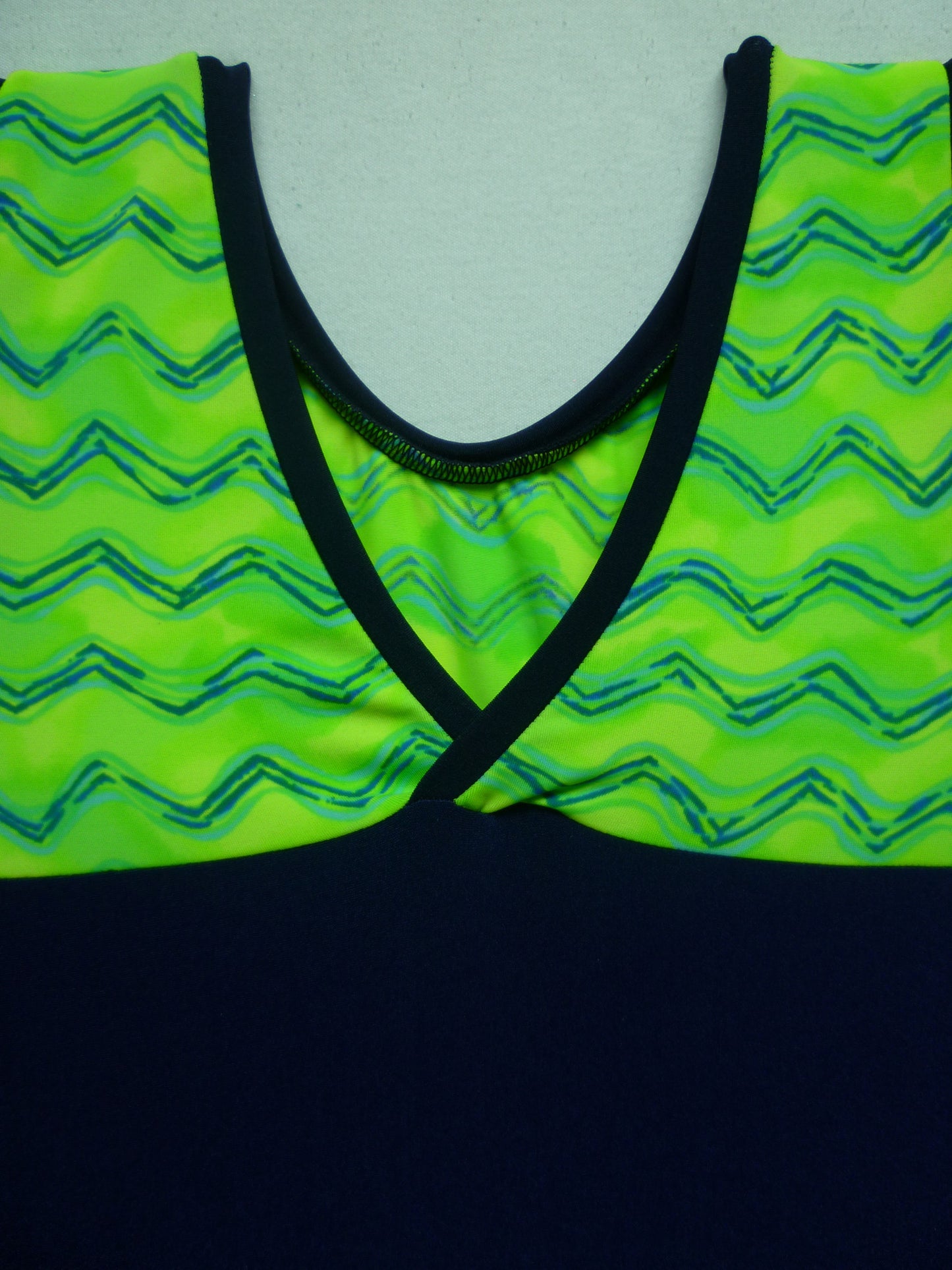 Lime Zig Zag with Navy edge